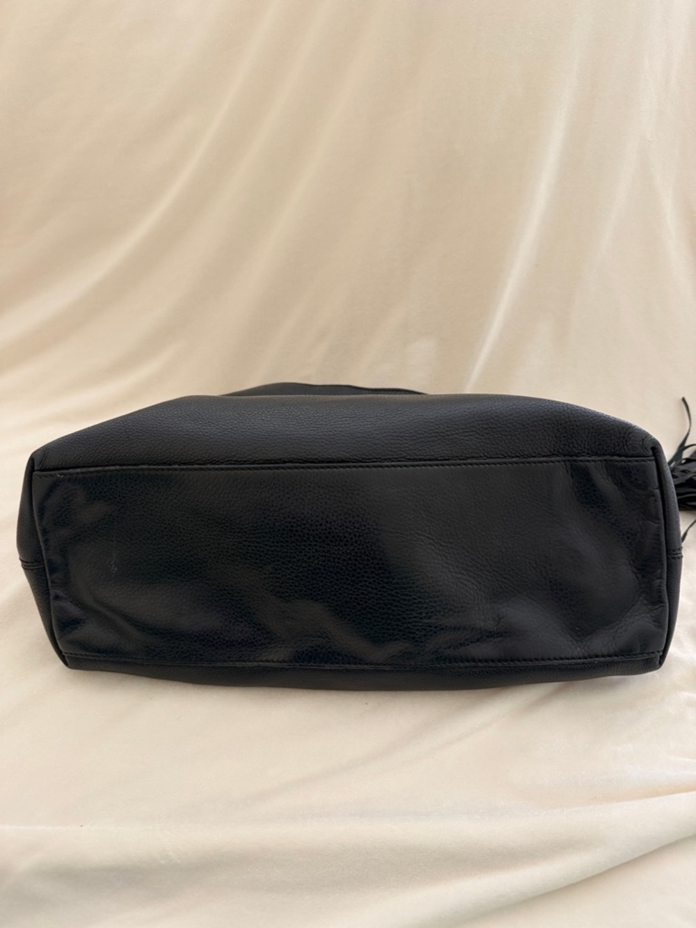 Gucci Black Leather Shoulder Bag - Picture 7 of 12